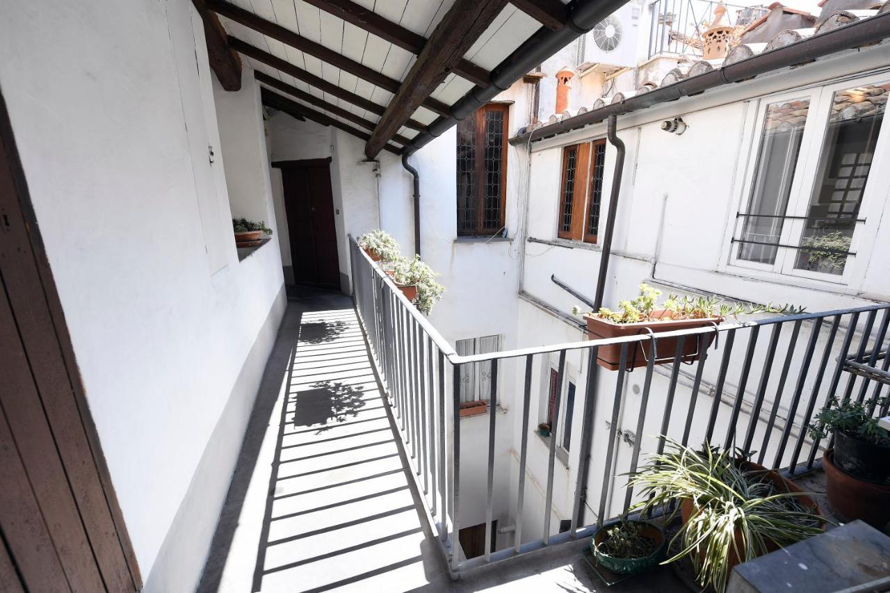 Appartement Grotte - Campo De' Fiori à Rome Extérieur photo